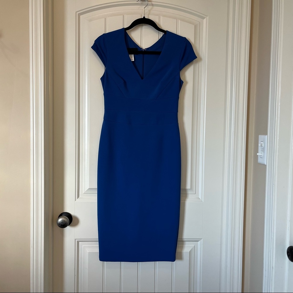 Donna Morgan Size 2 Blue midi work/social dress